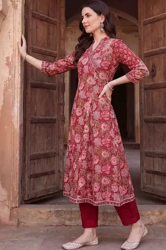 Women Floral Printed Regular Pure Cotton Kurta with Trousers & With Dupatta