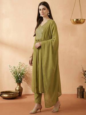 Women Ethnic Motifs Embroidered Regular Mirror Work Kurta with Trousers & With Dupatta 4