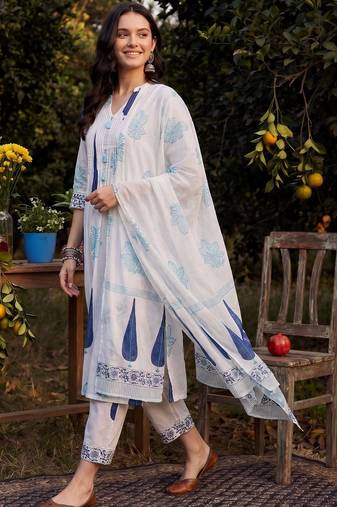 Women Ethnic Motifs Printed Regular Pure Cotton Kurta with Trousers & With Dupatta
