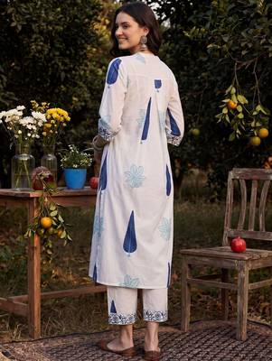 Women Ethnic Motifs Printed Regular Pure Cotton Kurta with Trousers & With Dupatta 4