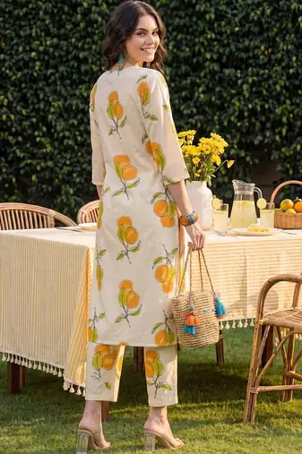 Women Floral Printed Regular Pure Cotton Kurta with Palazzos