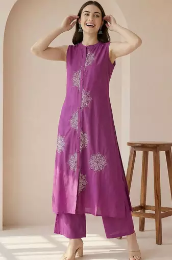 Women Ethnic Motifs Embroidered Regular Thread Work Pure Cotton Kurta with Palazzos