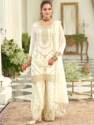 Floral Embroidered Thread Work Kurta With Palazzos & Dupatta 1