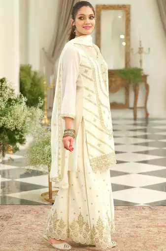 Floral Embroidered Thread Work Kurta With Palazzos & Dupatta