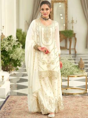 Floral Embroidered Thread Work Kurta With Palazzos & Dupatta 5
