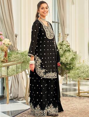 Paisley Embroidered Sequinned Straight Kurta With Palazzos & Dupatta 3