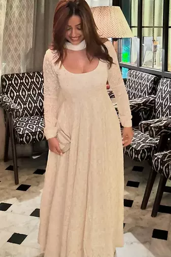 Off white fuax blooming party wear embroidery anarkali suit set