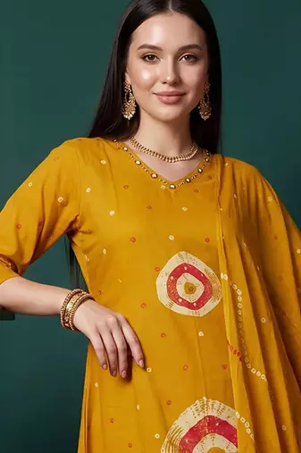 Women Printed Regular Pure Cotton Kurta with Trousers & With Dupatta