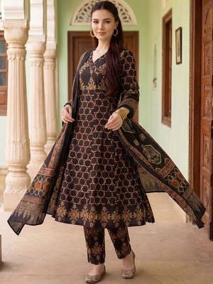 Women Ethnic Motifs Printed Regular Pure Cotton Kurta with Trousers & With Dupatta 1