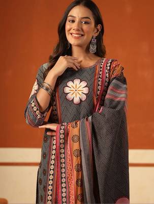 Women Ethnic Motifs Printed Regular Pure Cotton Kurta with Trousers & With Dupatta 4