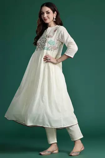 Floral Embroidered Empire Thread Work Pure Cotton Kurta with Trousers & Dupatta