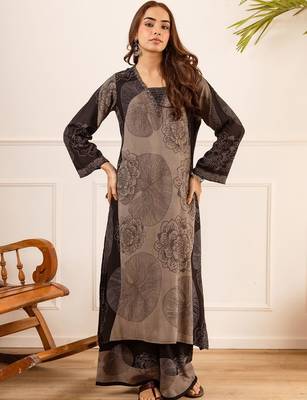 Women Ethnic Motifs Printed Regular Kurta with Palazzos 2