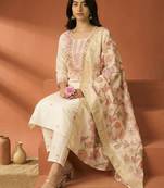 Women Floral Embroidered Regular Thread Work Kurta Set