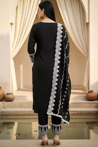 Women Ethnic Motifs Embroidered Regular Thread Work Pure Cotton Kurta with Trousers & With Dupatta