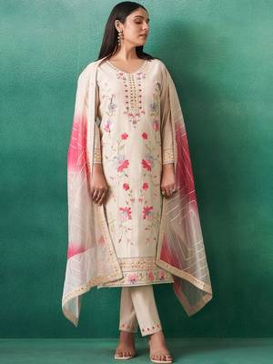 Women Floral Embroidered Regular Mirror Work Kurta with Trousers & With Dupatta 1