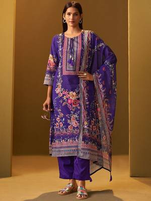 Women Floral Printed Regular Kurta with Trousers & Dupatta 3