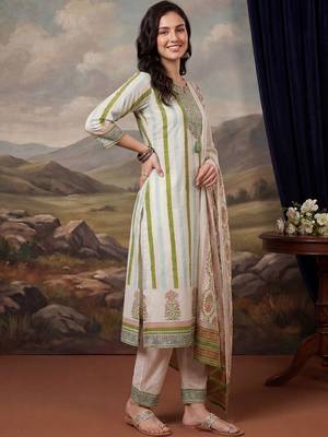 Women Printed Regular Sequinned Pure Cotton Kurta with Trousers & With Dupatta 4