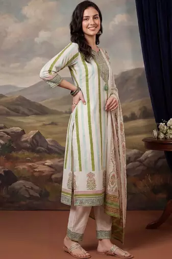 Women Printed Regular Sequinned Pure Cotton Kurta with Trousers & With Dupatta