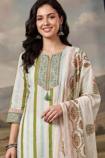 Women Printed Regular Sequinned Pure Cotton Kurta with Trousers & With Dupatta