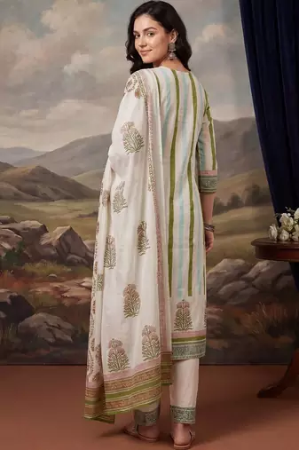 Women Printed Regular Sequinned Pure Cotton Kurta with Trousers & With Dupatta