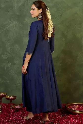 Women Ethnic Motifs Embroidered Panelled Thread Work Kurta with Trousers
