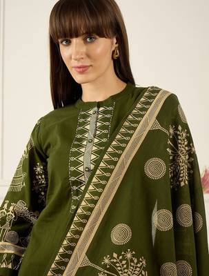 Women Ethnic Motifs Printed Regular Pure Cotton Kurta with Trousers & With Dupatta 3