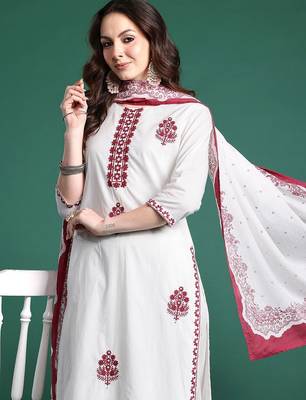 Floral Embroidered Kurta with Trousers & Dupatta 1