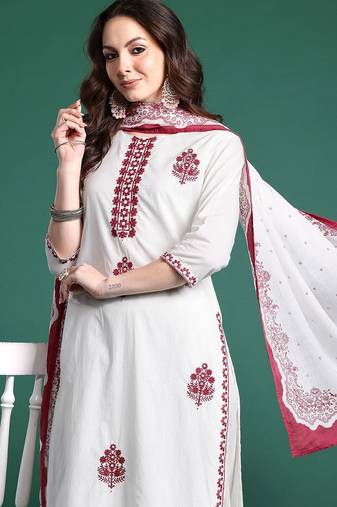 Floral Embroidered Kurta with Trousers & Dupatta