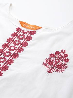 Floral Embroidered Kurta with Trousers & Dupatta 2