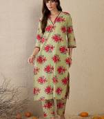 Women Floral Printed Regular Mirror Work Pure Cotton Kurta with Trousers