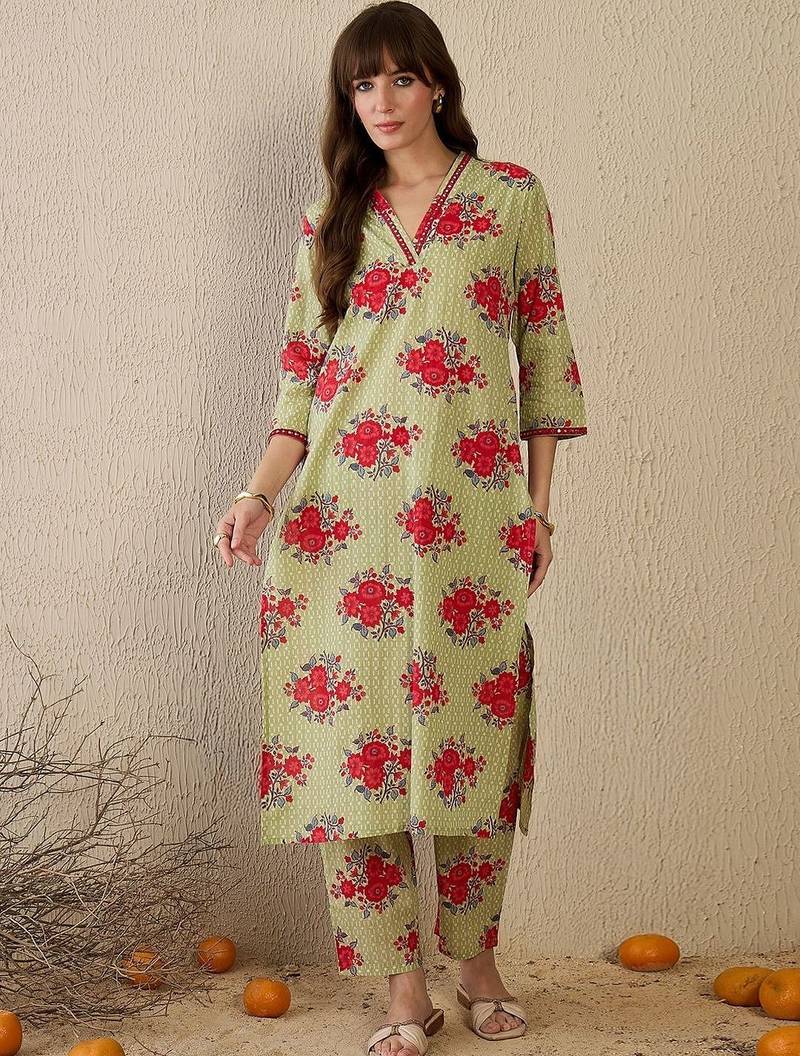 Women Floral Printed Regular Mirror Work Pure Cotton Kurta with Trousers