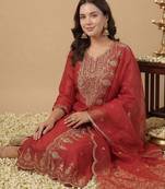 Women Ethnic Motifs Embroidered Regular Thread Work Kurta With Trousers & Dupatta