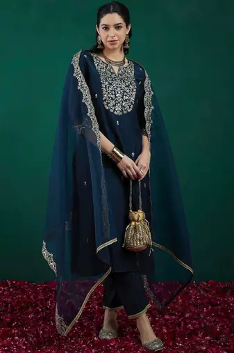 Women Ethnic Motifs Embroidered Kurta with Trousers & Dupatta