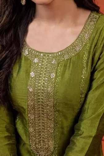 Women Ethnic Motifs Embroidered Regular Sequinned Kurta with Trousers & With Dupatta