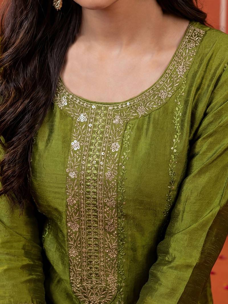 Women Ethnic Motifs Embroidered Regular Sequinned Kurta with Trousers & With Dupatta