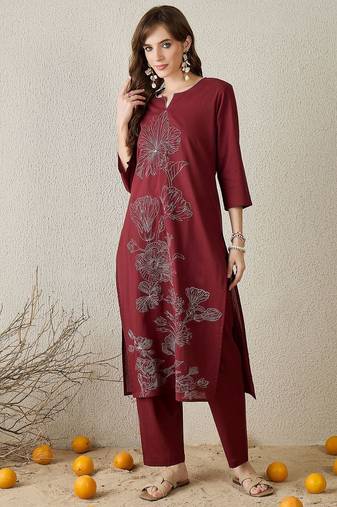 Women Floral Embroidered Thread Work  Cotton Kurta with Trousers