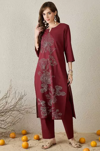 Women Floral Embroidered Thread Work Pure Cotton Kurta with Trousers