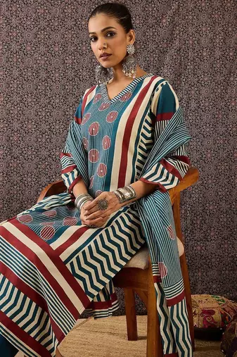 Women Printed Regular Pure Cotton Kurta with Trousers & With Dupatta