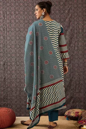 Women Printed Regular Pure Cotton Kurta with Trousers & With Dupatta