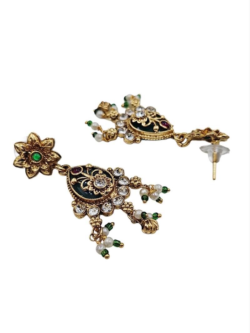 Gold-plated green & ruby enamelled kundan studded choker jewellery set