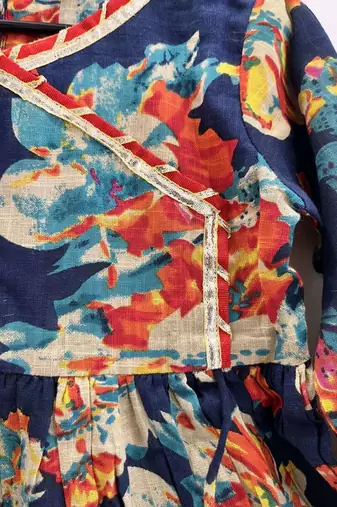 Blue floral cotton gown