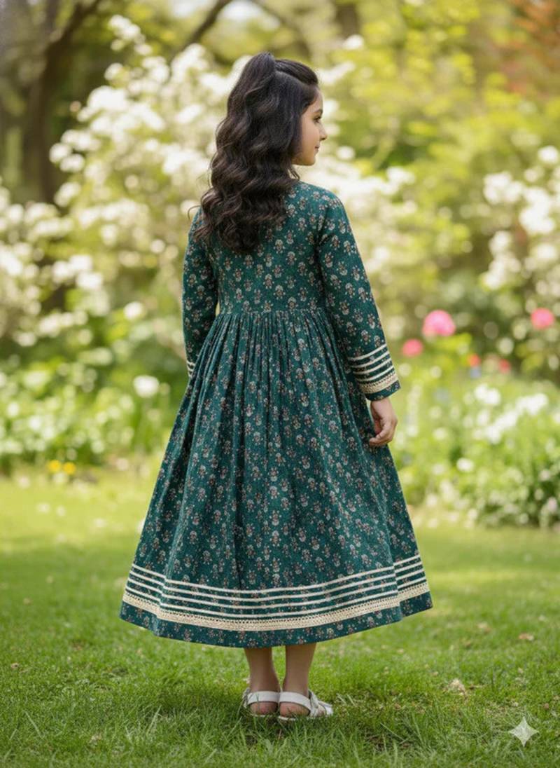Green printed cotton gown