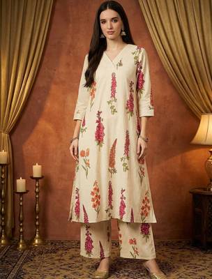 Women Floral Printed Regular Kurta with Palazzos 3