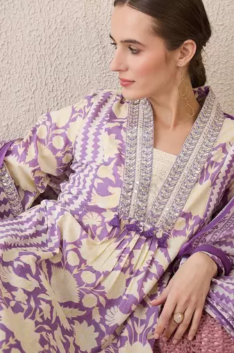 Floral Printed V-Neck Pure Cotton Straight Kurta With Trousers & Dupatta
