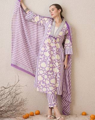 Floral Printed V-Neck Pure Cotton Straight Kurta With Trousers & Dupatta 6