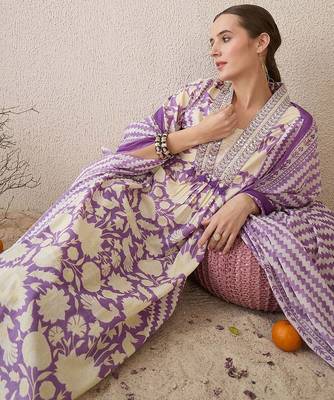 Floral Printed V-Neck Pure Cotton Straight Kurta With Trousers & Dupatta 7