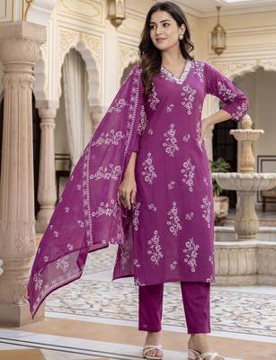 Women Floral Printed Regular Sequinned Pure Cotton Kurta with Trousers & With Dupatta 1