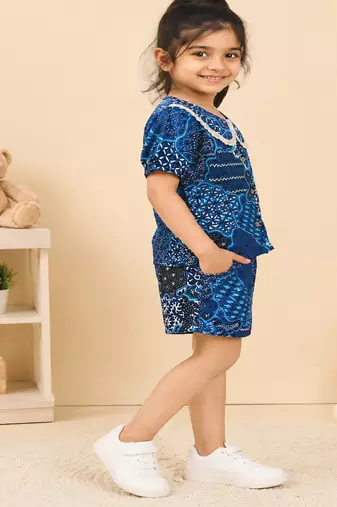 Girls navy abstract set