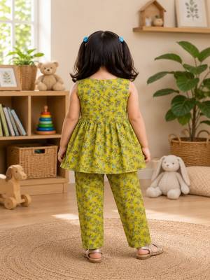 Olive floral co-ord set 3