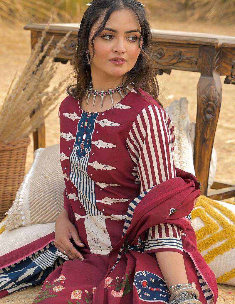 Women Ethnic Motifs Printed Regular Mirror Work Pure Cotton Kurta with Trousers & With Dupatta